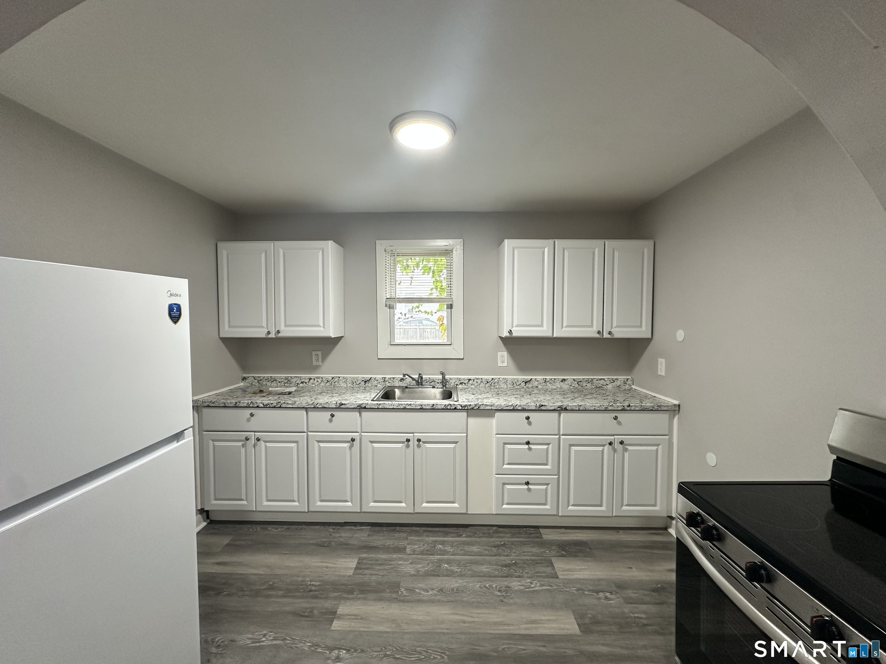 82 West Coit Street New London CT 06320