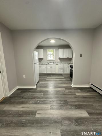 82 West Coit Street New London CT 06320