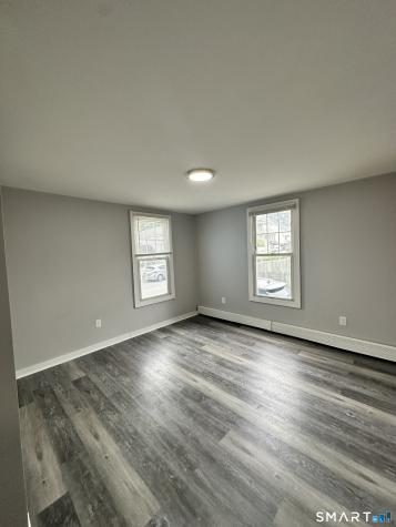 82 West Coit Street New London CT 06320