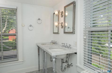 139 Main Street Ridgefield CT 06877