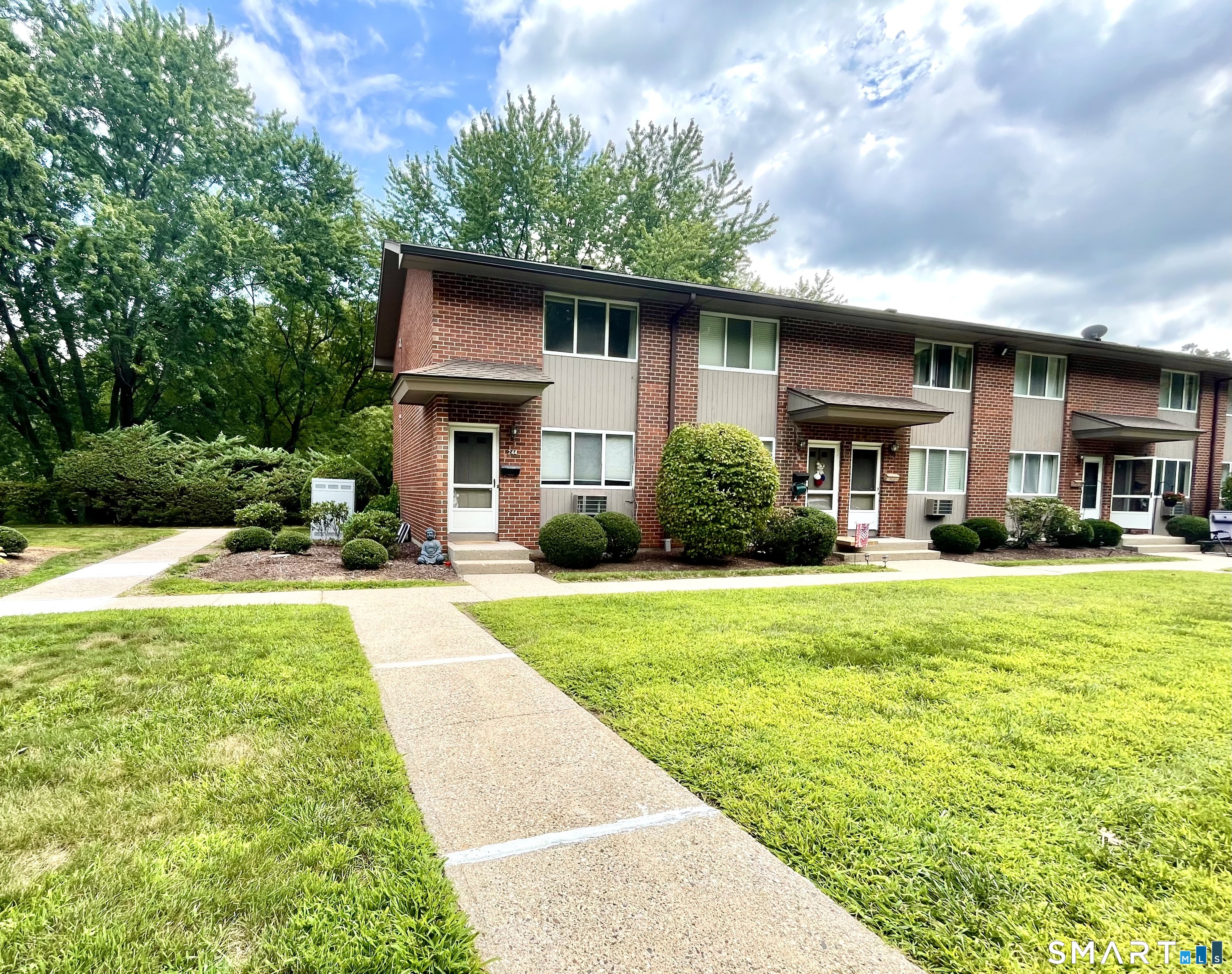 244 New Britain Avenue Farmington CT 06085