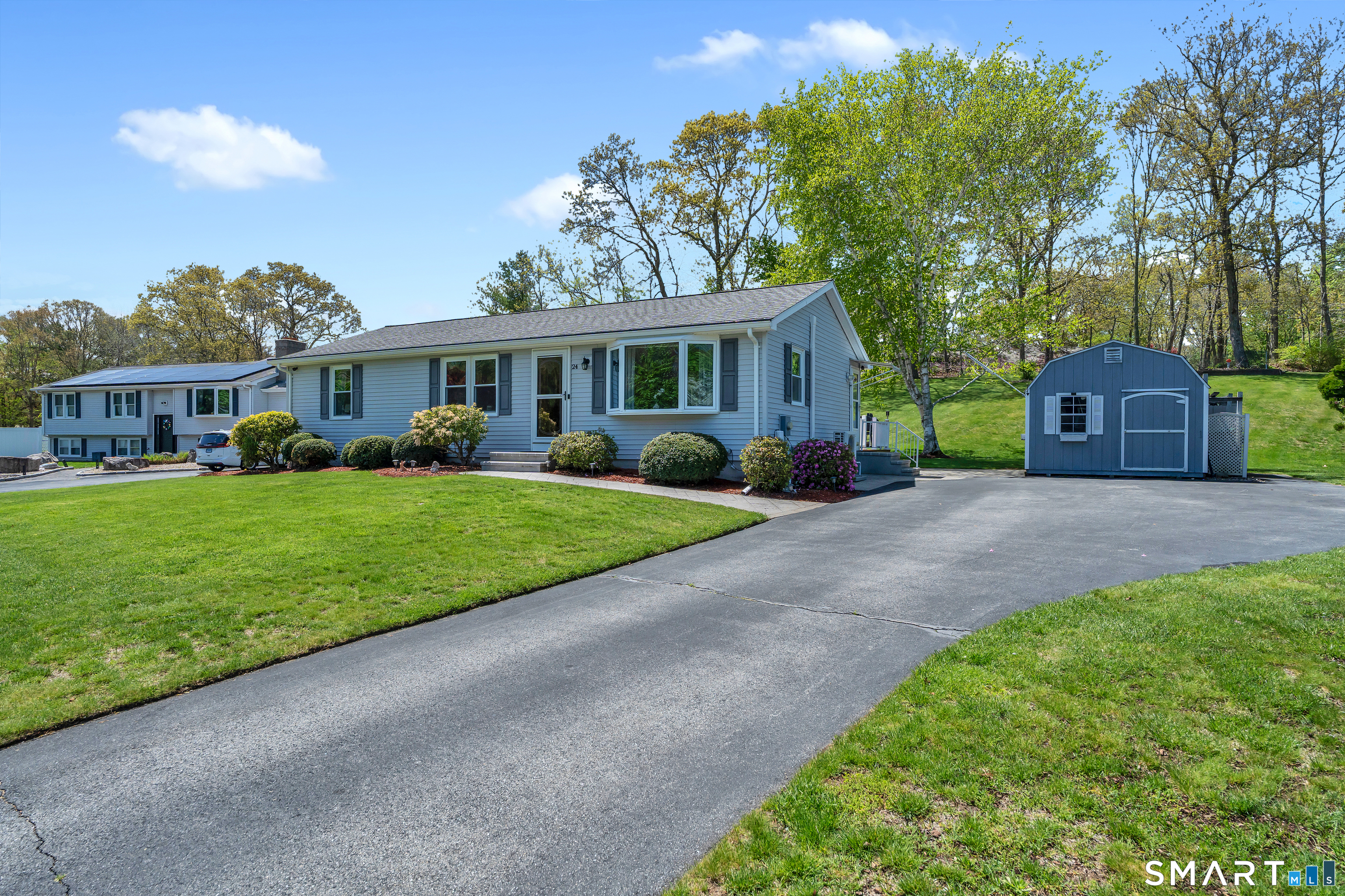 24 Kingfisher Way Waterford CT 06385
