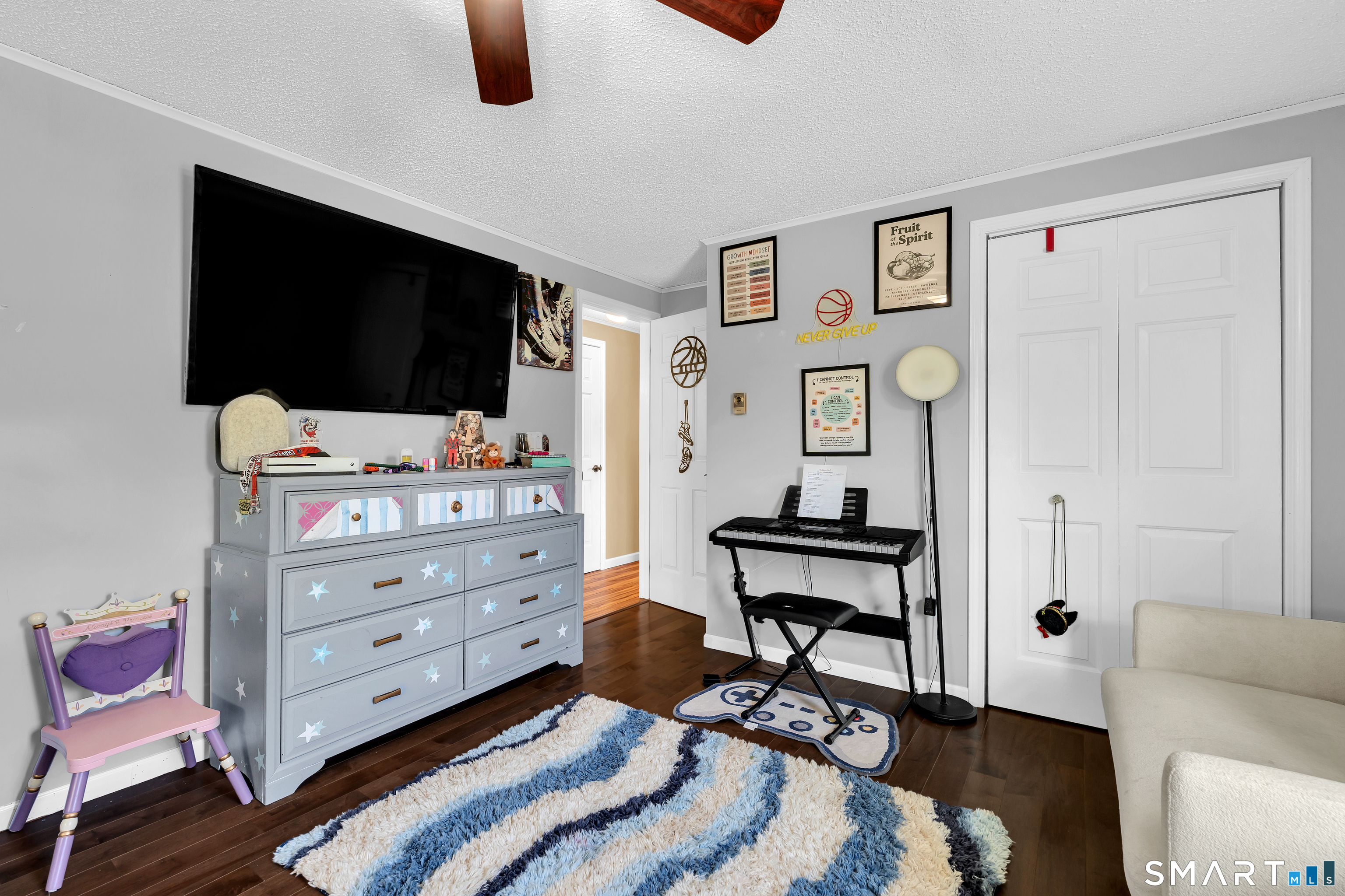 24 Kingfisher Way Waterford CT 06385