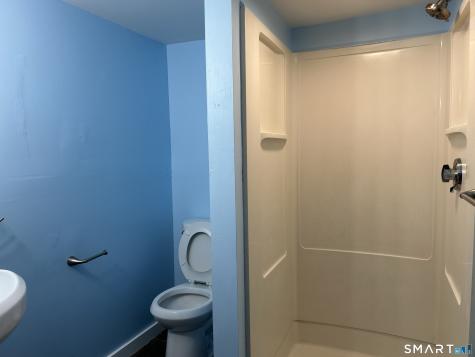 27 Jay Street New London CT 06320
