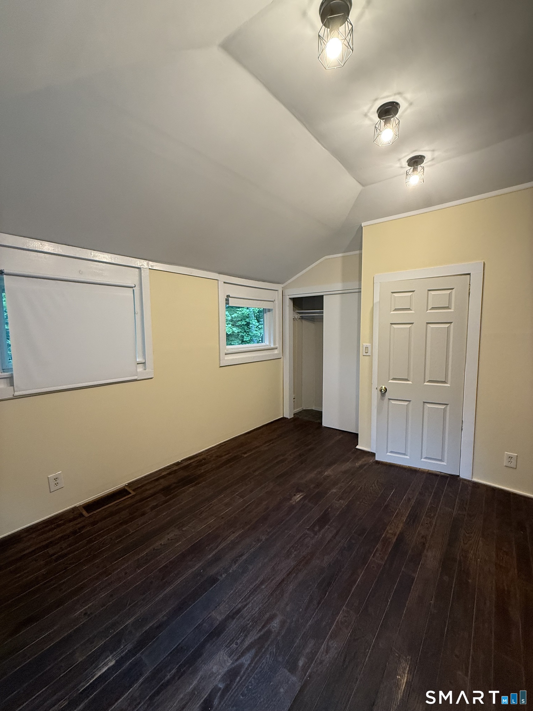 205 Mountain Road Wilton CT 06897