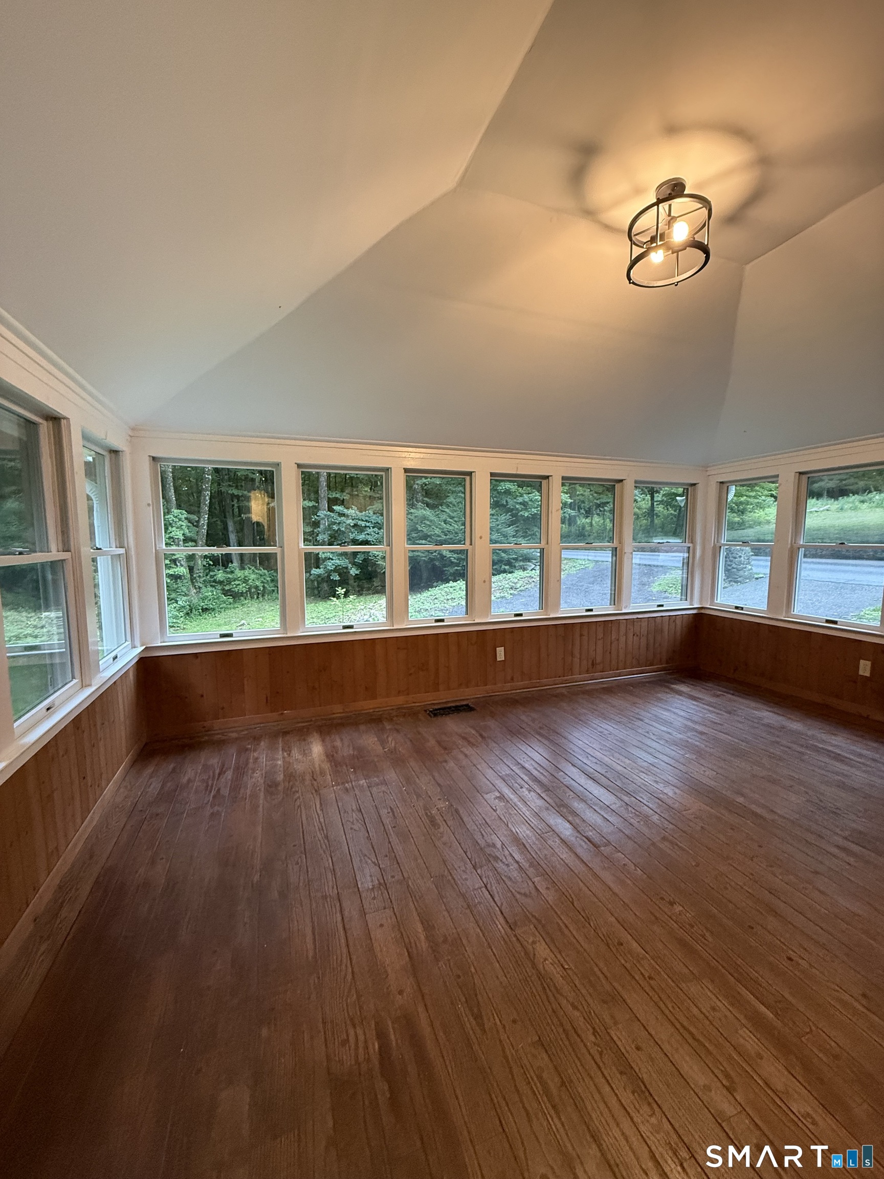 205 Mountain Road Wilton CT 06897
