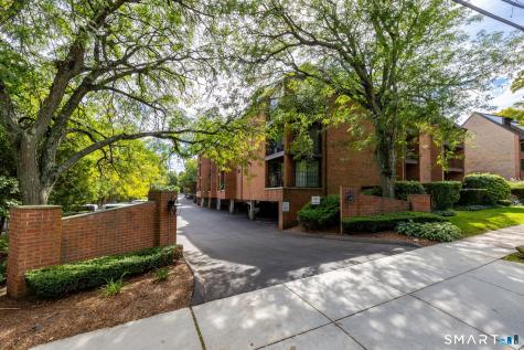 181 Loomis Drive West Hartford CT 06107