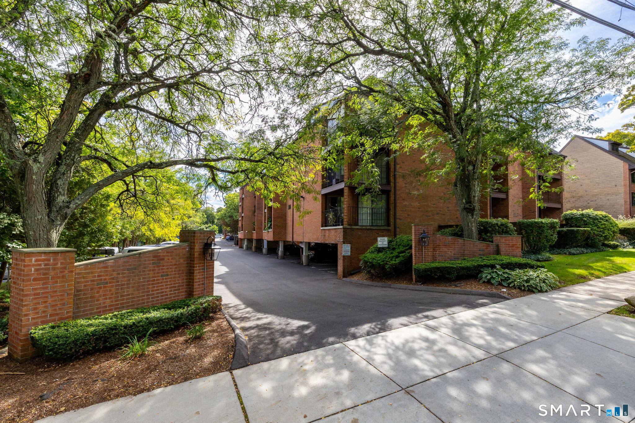 181 Loomis Drive West Hartford CT 06107