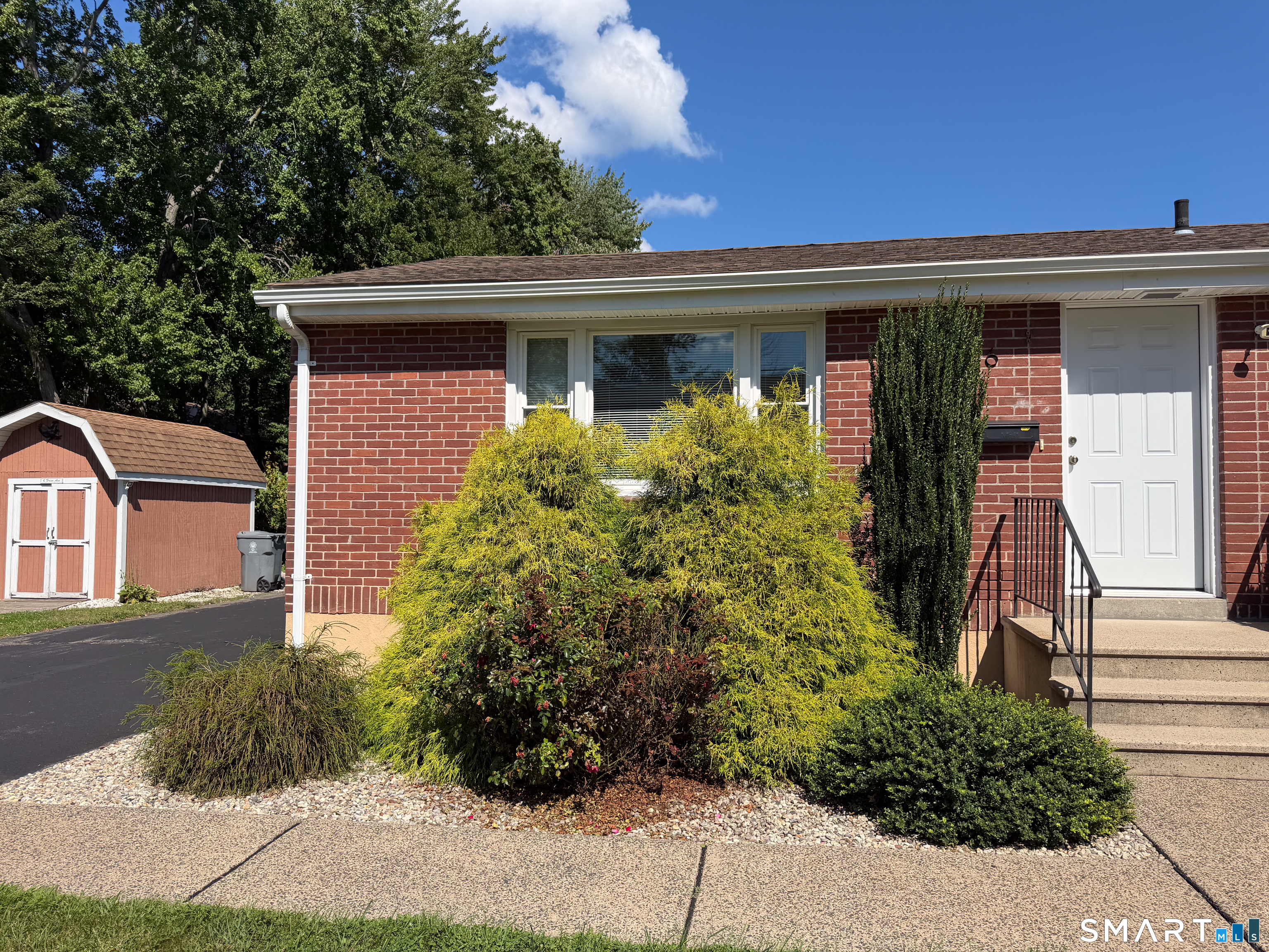 6 Prior Avenue Plainville CT 06062