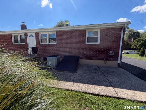 6 Prior Avenue Plainville CT 06062