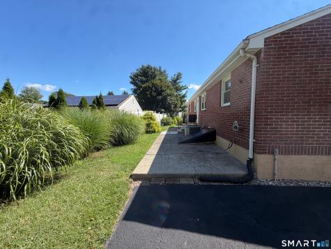 6 Prior Avenue Plainville CT 06062