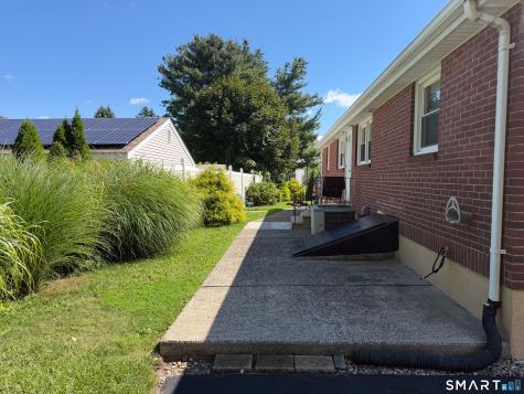 6 Prior Avenue Plainville CT 06062