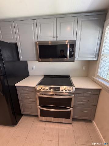 6 Prior Avenue Plainville CT 06062