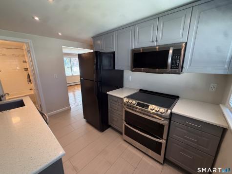 6 Prior Avenue Plainville CT 06062