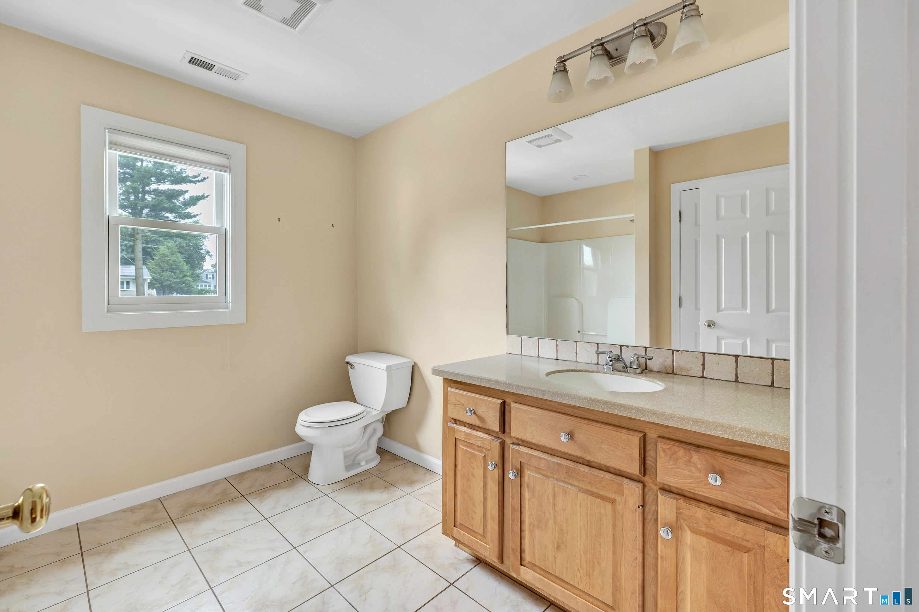 36 Pawtucket Avenue Shelton CT 06484