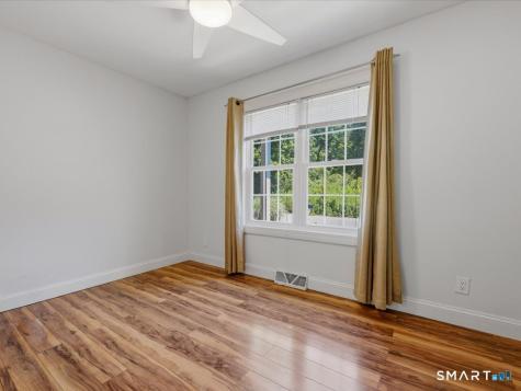 22 Argonne Terrace Seymour CT 06483