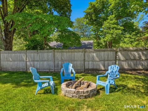 22 Argonne Terrace Seymour CT 06483