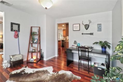 166 Hall Street New Haven CT 06512