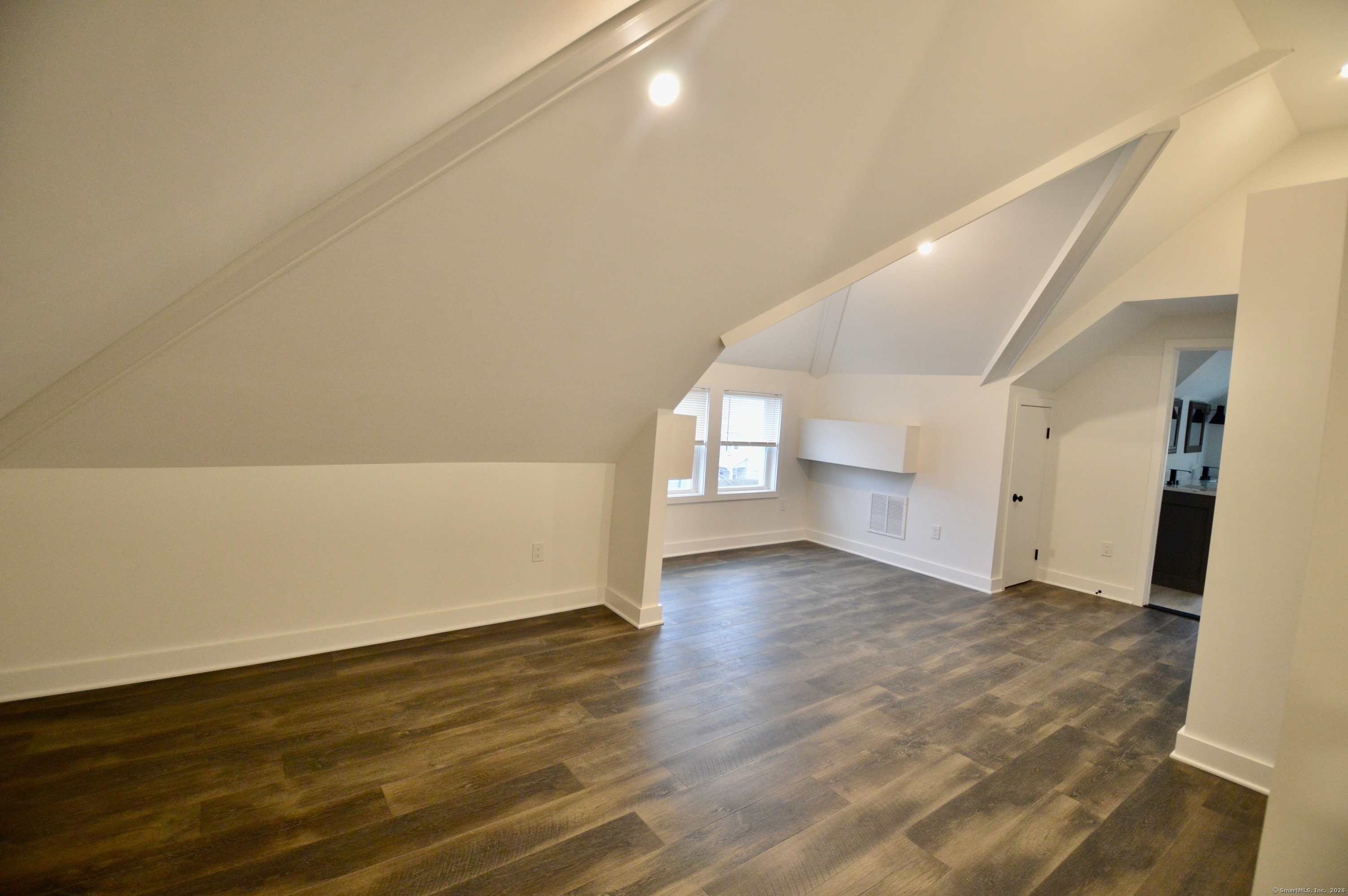 21 Nichols Street Ansonia CT 06401