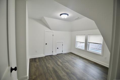 21 Nichols Street Ansonia CT 06401