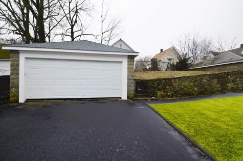 21 Nichols Street Ansonia CT 06401