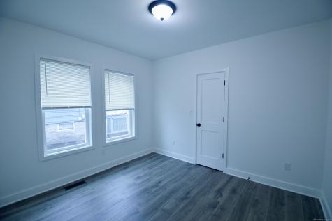 21 Nichols Street Ansonia CT 06401