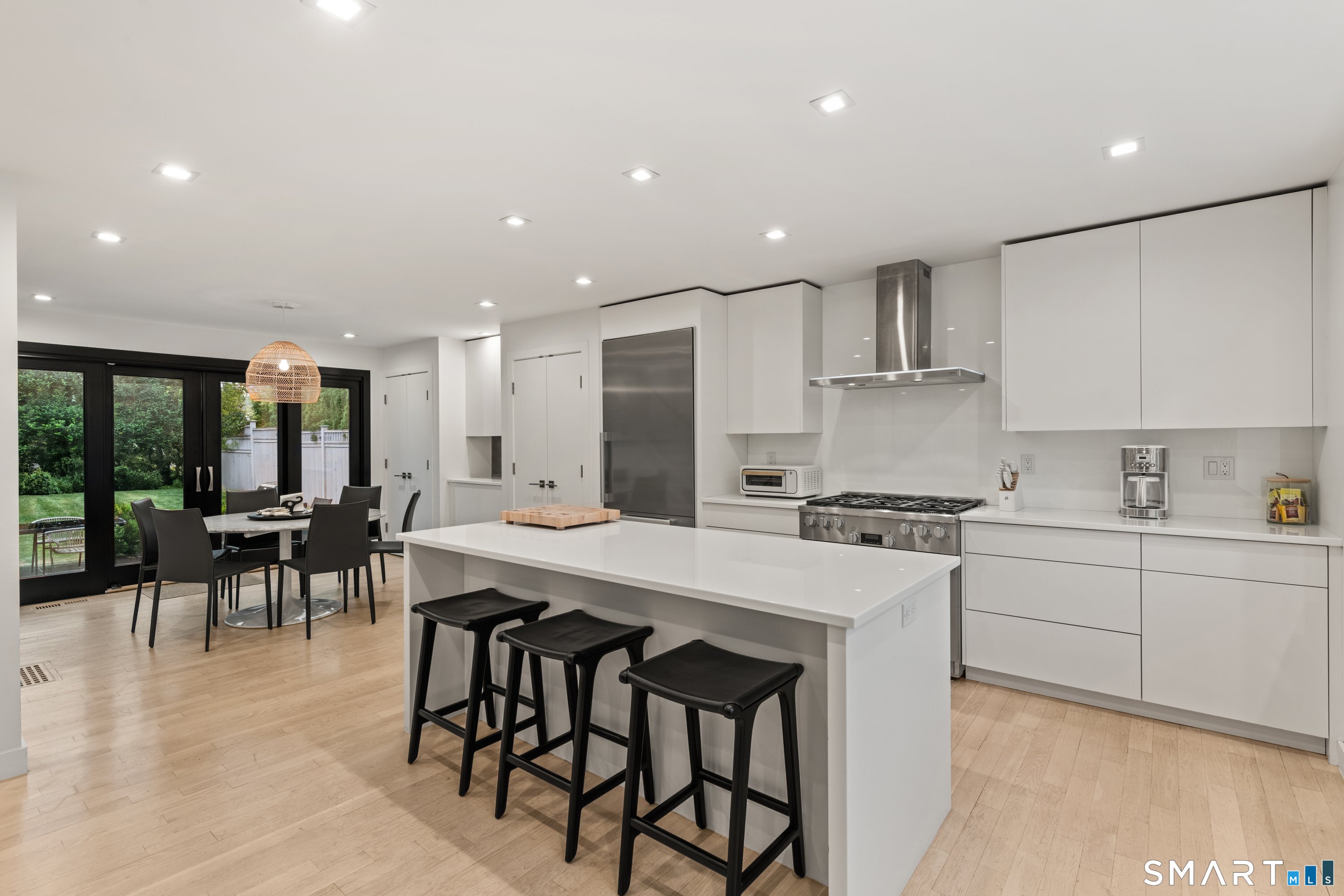 200 Hillspoint Road Westport CT 06880