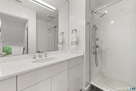 200 Hillspoint Road Westport CT 06880