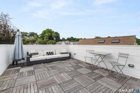 200 Hillspoint Road Westport CT 06880