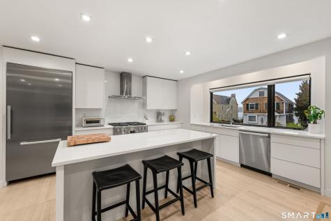 200 Hillspoint Road Westport CT 06880