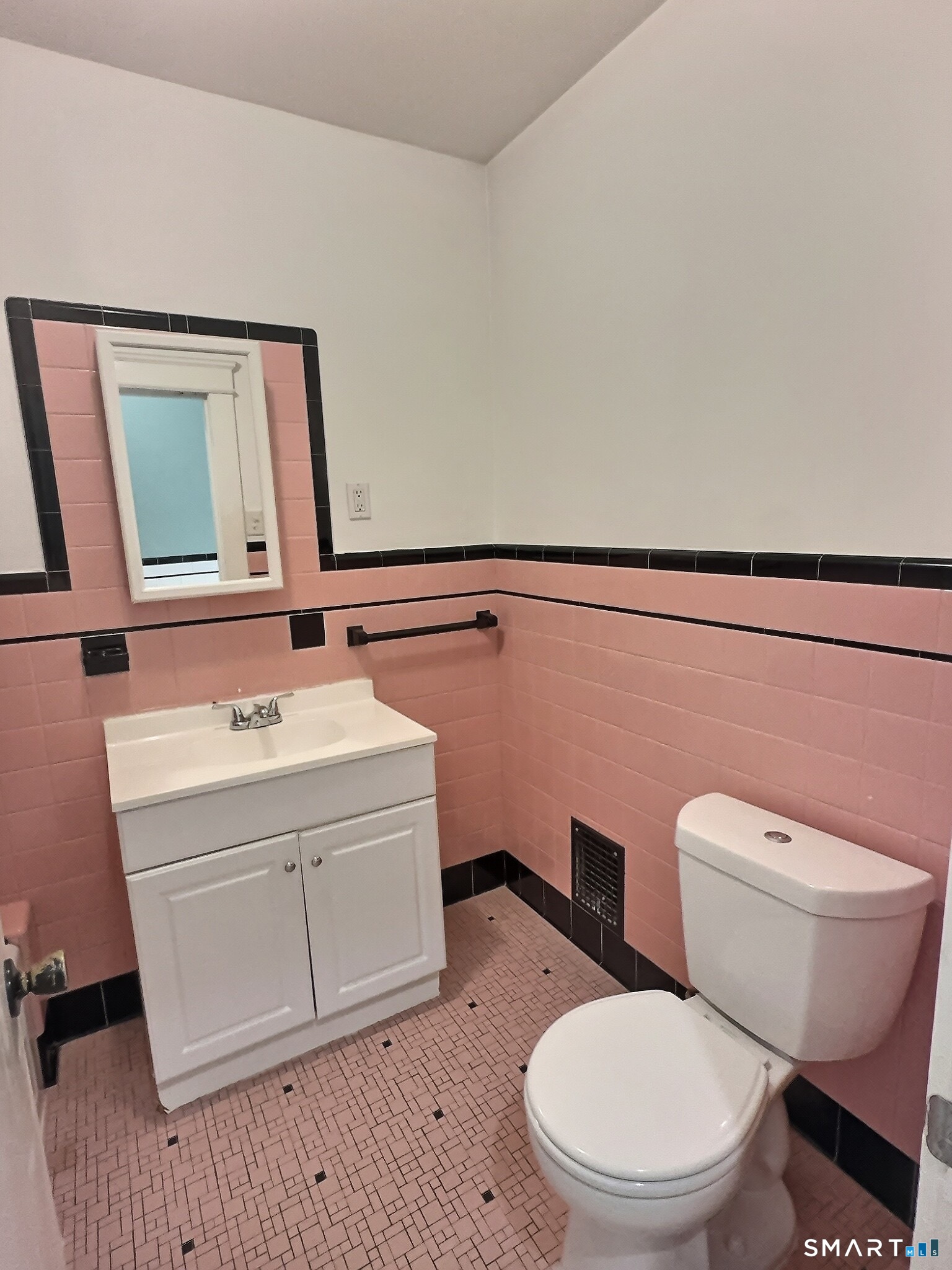 106 Myrtle Avenue Ansonia CT 06401