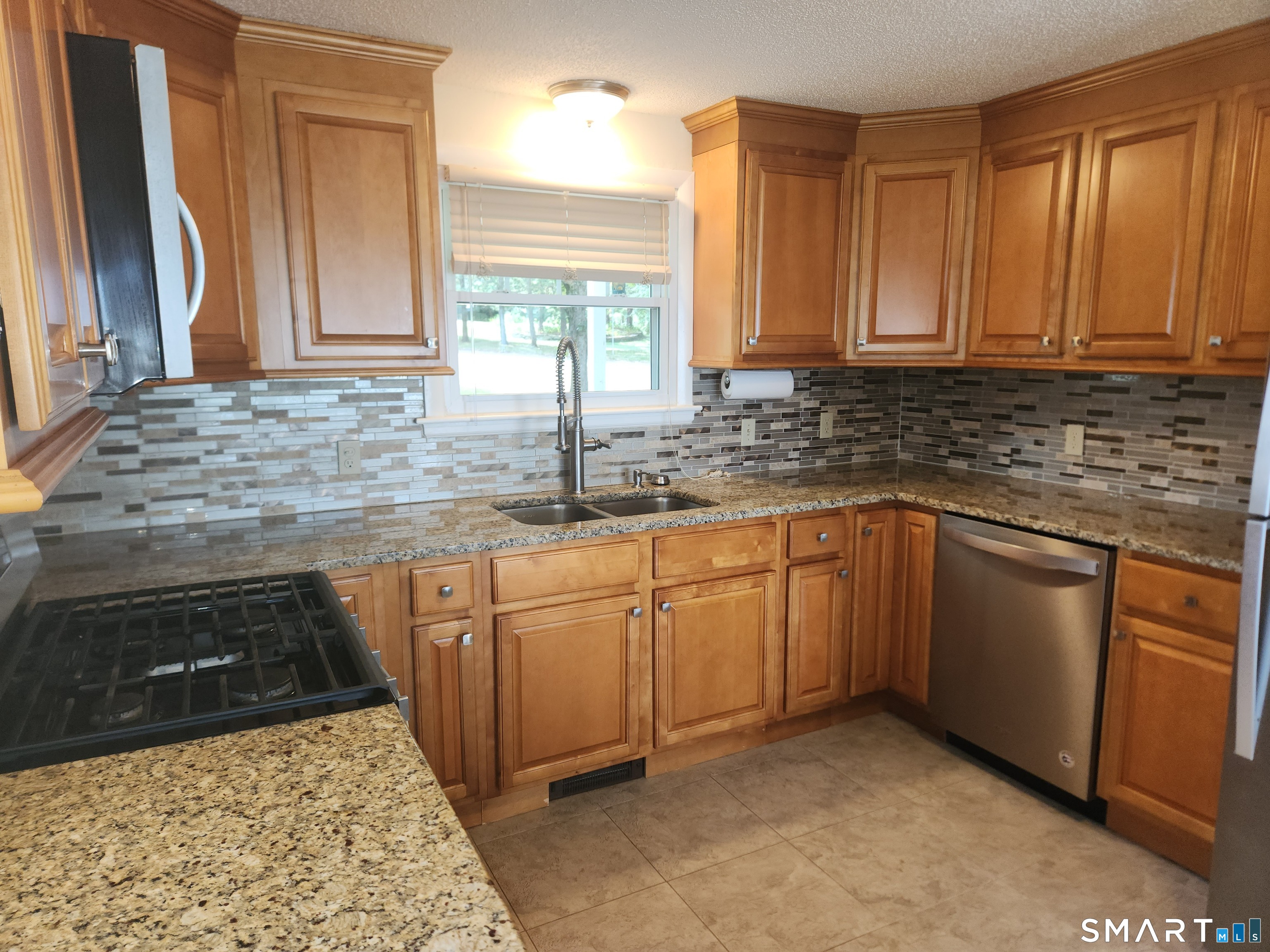 21 Kinne Road Glastonbury CT 06033