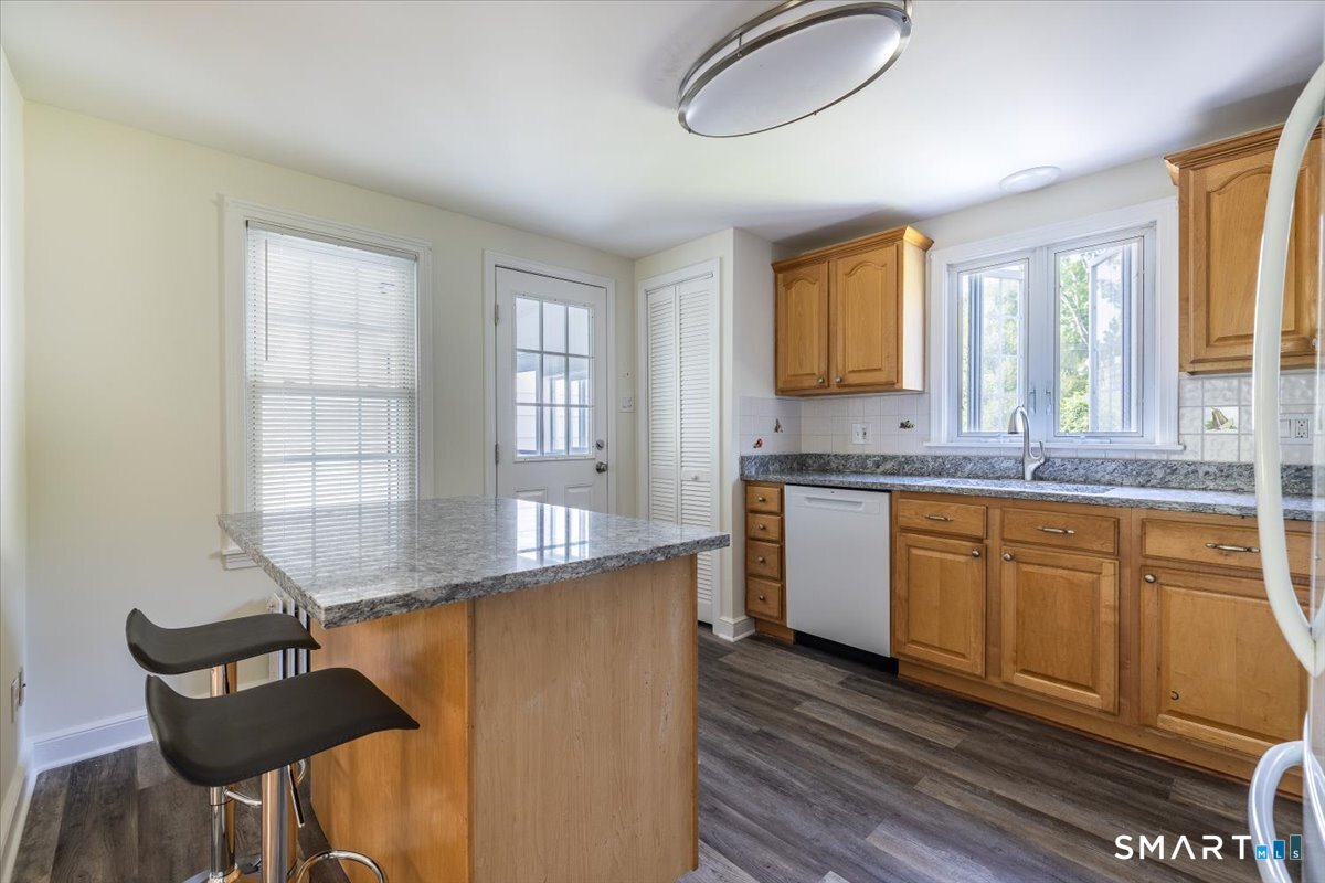 2759 Easton Turnpike Fairfield CT 06825