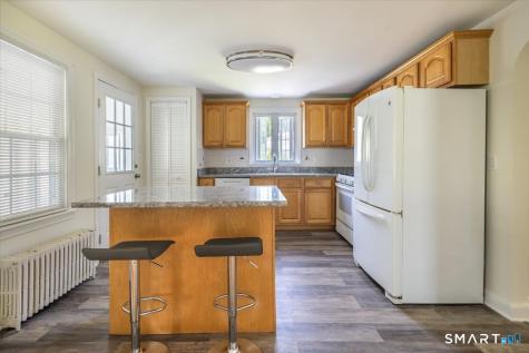 2759 Easton Turnpike Fairfield CT 06825