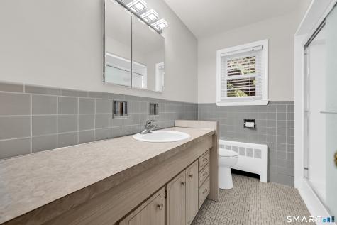 7 Olson Avenue Cromwell CT 06416