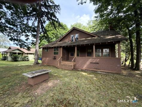 880 South Quaker Lane West Hartford CT 06110