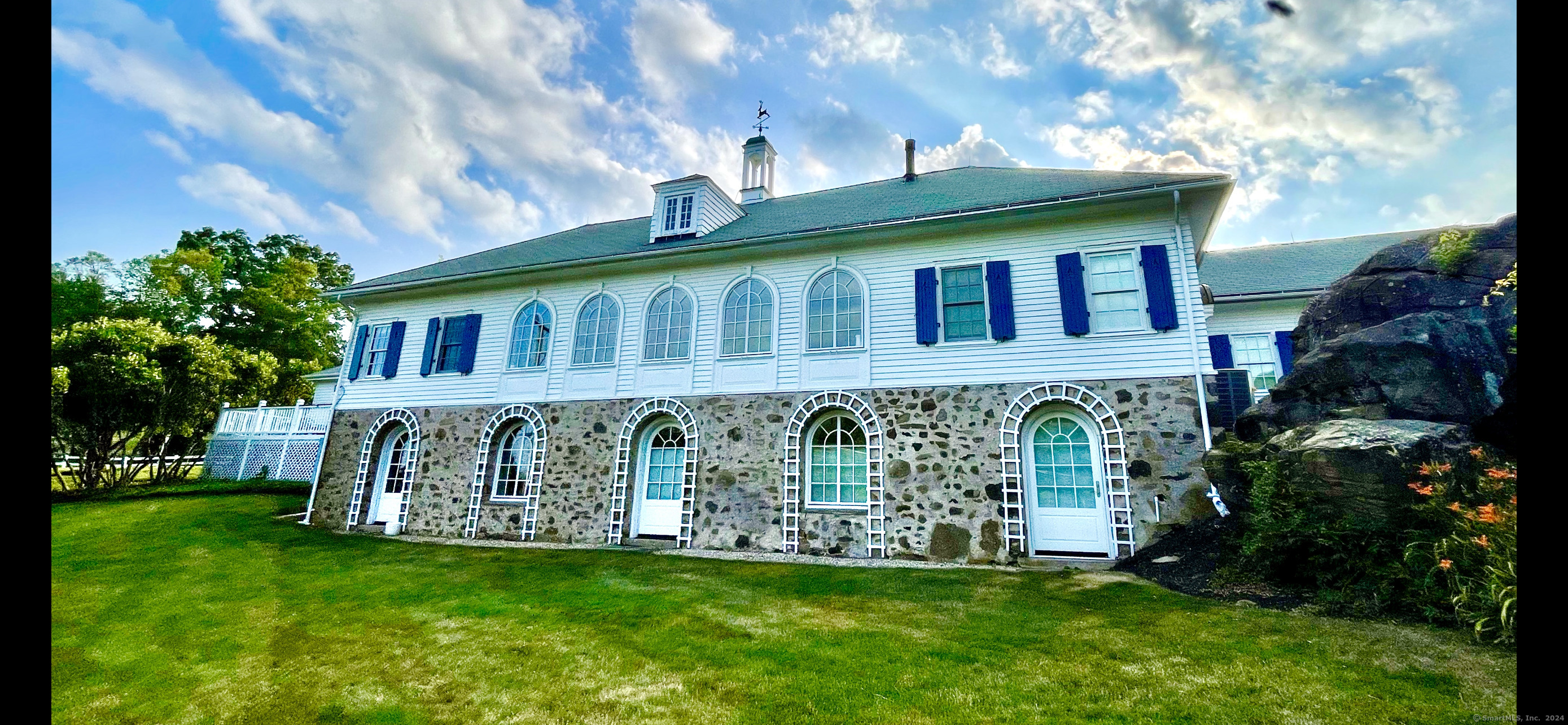 19 Deercliff Road Avon CT 06001