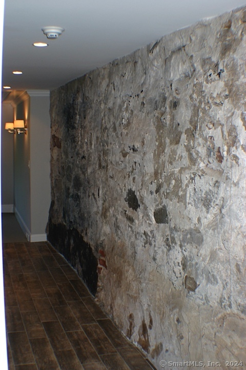 19 Deercliff Road Avon CT 06001