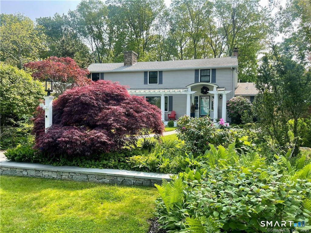 32 Tuxis Road Madison CT 06443