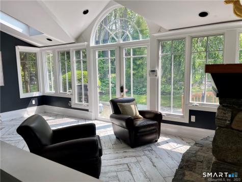 32 Tuxis Road Madison CT 06443