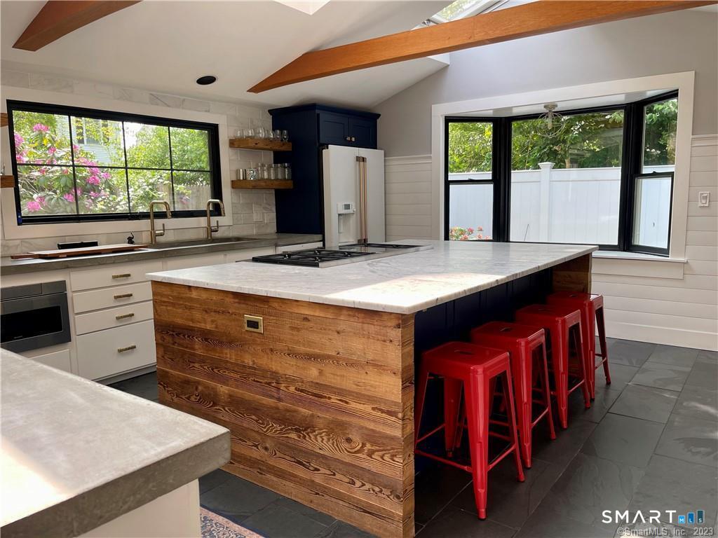 32 Tuxis Road Madison CT 06443