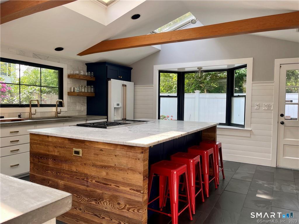 32 Tuxis Road Madison CT 06443