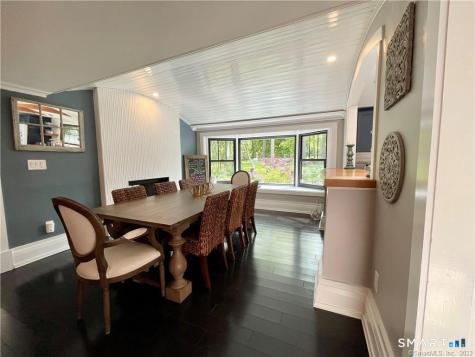 32 Tuxis Road Madison CT 06443