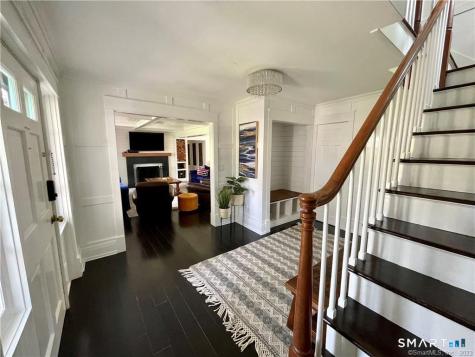 32 Tuxis Road Madison CT 06443