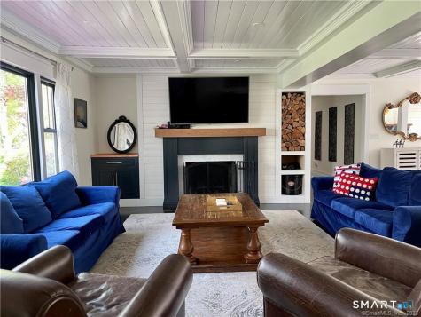 32 Tuxis Road Madison CT 06443