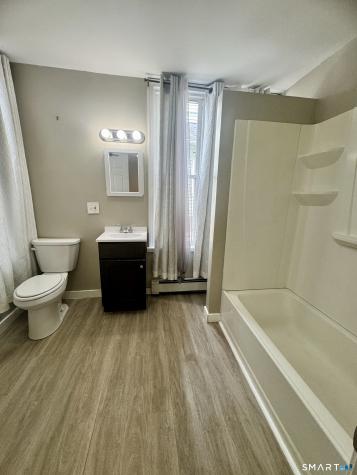 124 Meriden Road Waterbury CT 06705