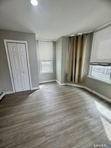 124 Meriden Road Waterbury CT 06705