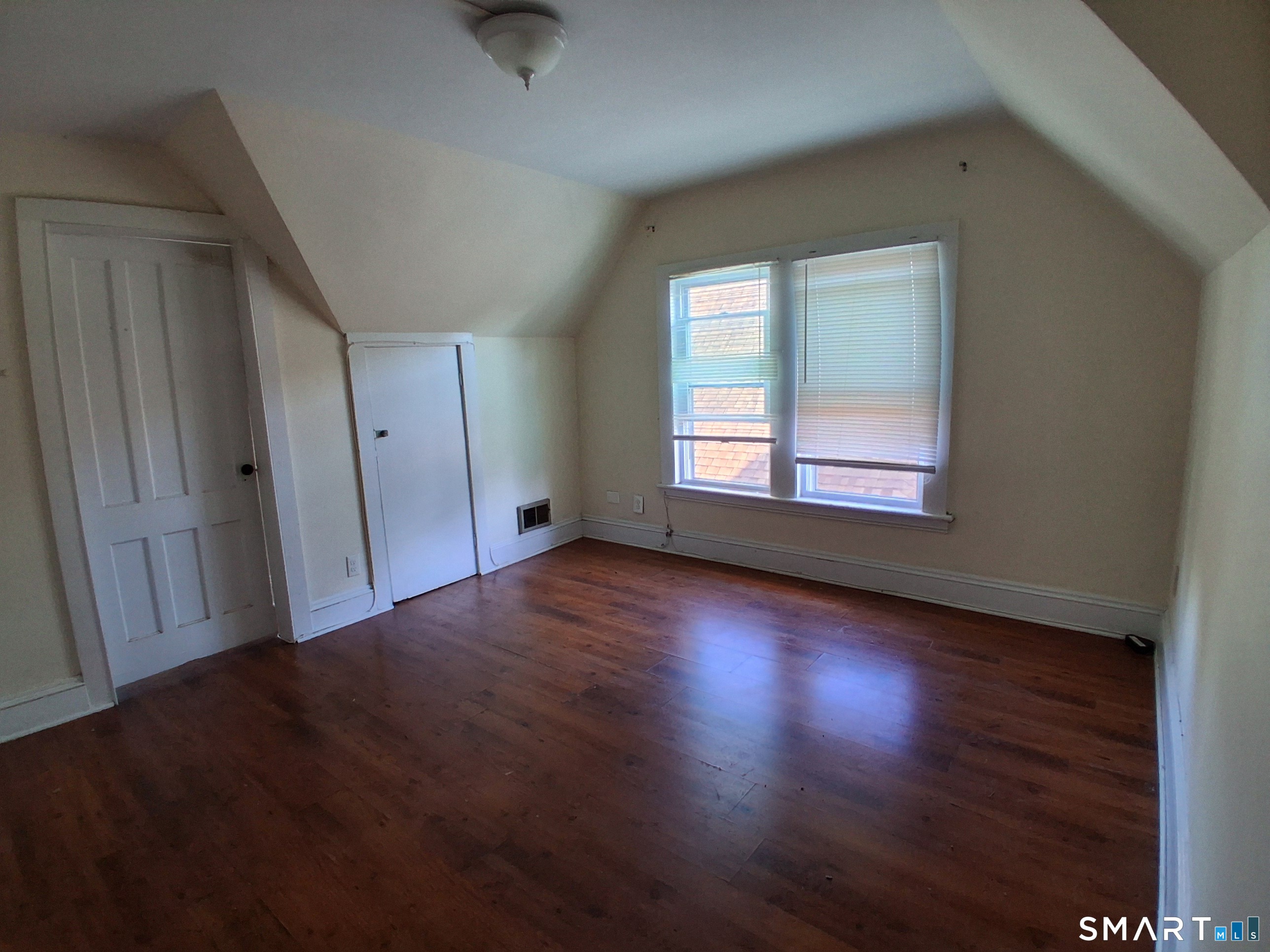 135 Sherwood Avenue Bridgeport CT 06605