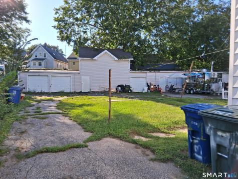 135 Sherwood Avenue Bridgeport CT 06605