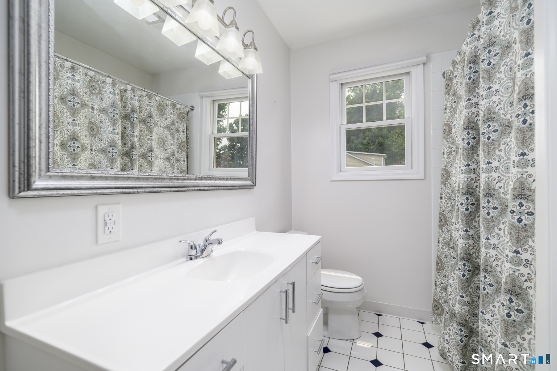 39 Kenilworth West Drive Stamford CT 06902